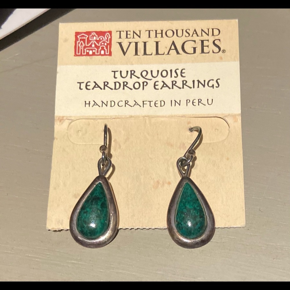 Teardrop earrings